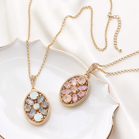 レシピNo.KR0277 クリスタルのオーバルフラワーネックレス