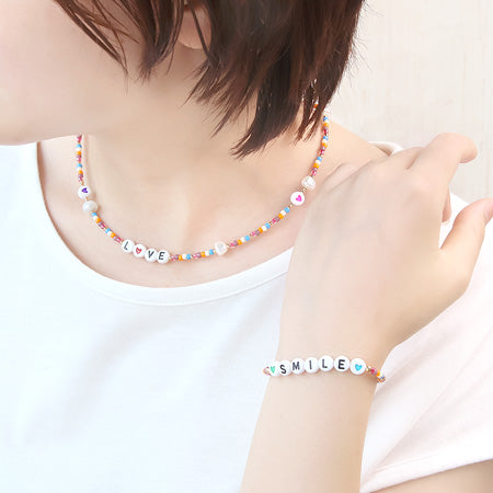 Recipe No.KR0356 Multicolor neck and bracelet with initial beads
