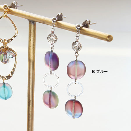 レシピNo.KR0413 チェコビーズのキャンディスウィングピアス2種