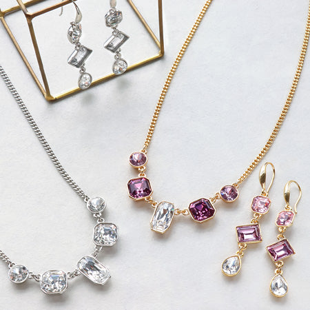 Recipe No.KR0518Kiwa crystalsbijou lane neck & earrings