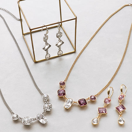 Recipe No.KR0518Kiwa crystalsbijou lane neck & earrings
