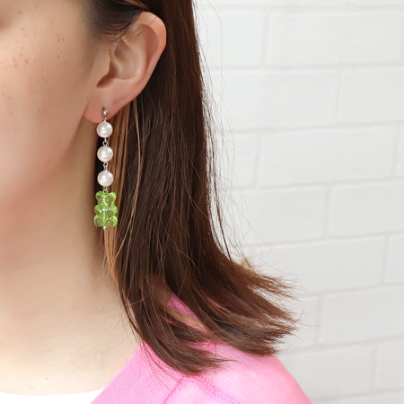 レシピNo.KR0590 アクリルビーズクマのピアス2種