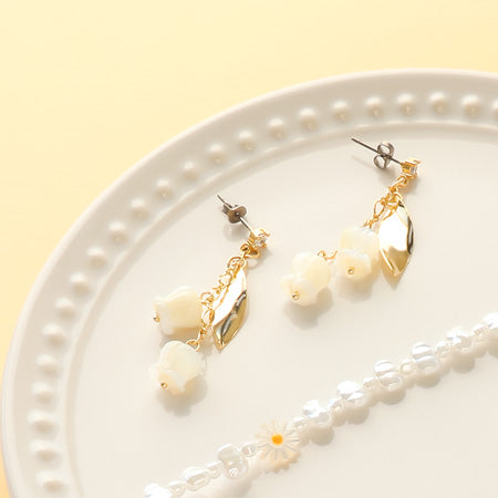 レシピNo.KR0591 シェルパーツのフラワーアクセサリー2種