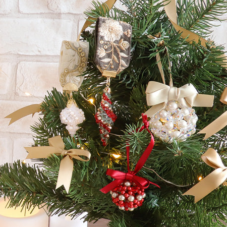 Crystal ribbon and ribbon beads ball ornament