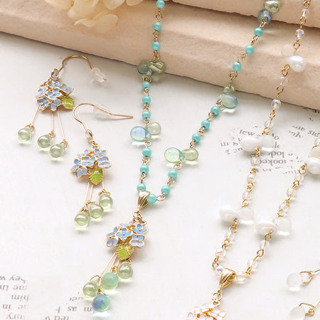 Recipe No.KR0733 Enjoying a rainy day Hydrangea and drop neck and earrings