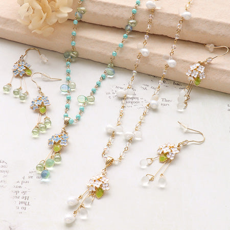 レシピNo.KR0733 雨の日を楽しむ 紫陽花と雫のネック&ピアス