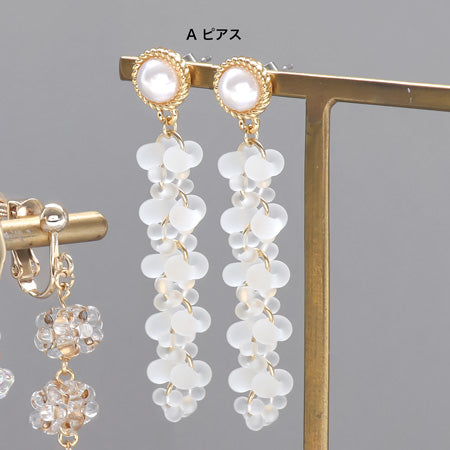 レシピNo.KR0736 チェコファルファーレのイヤーアクセサリー3種