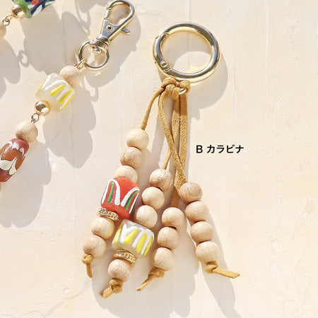 Recipe No.KR0836 2 types of African trade bead keychains