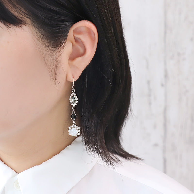 レシピNo.KR0891 貴和クリスタルのトリオビジューピアス2種