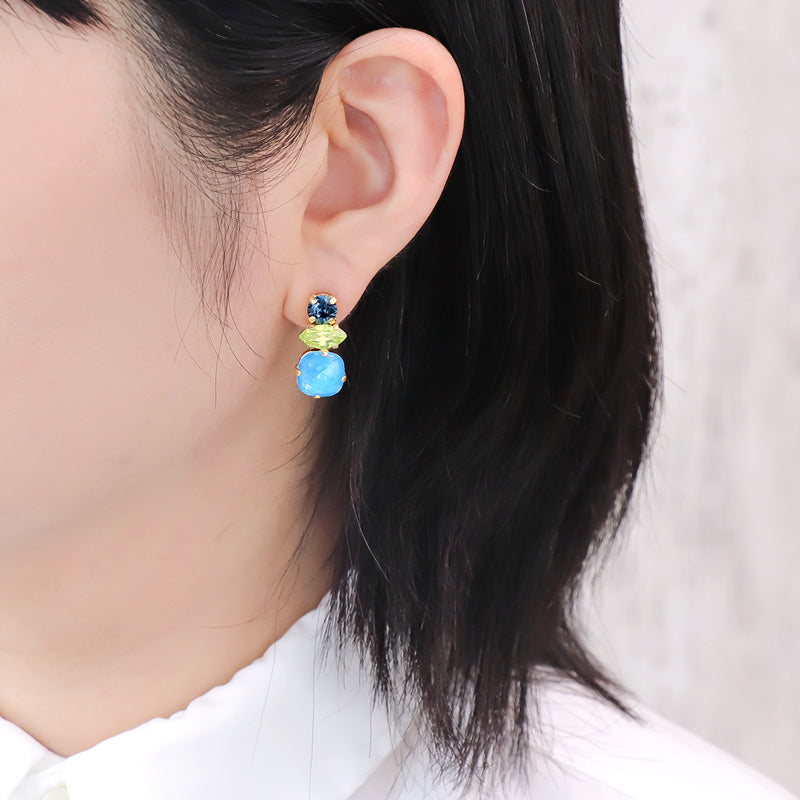 レシピNo.KR0891 貴和クリスタルのトリオビジューピアス2種