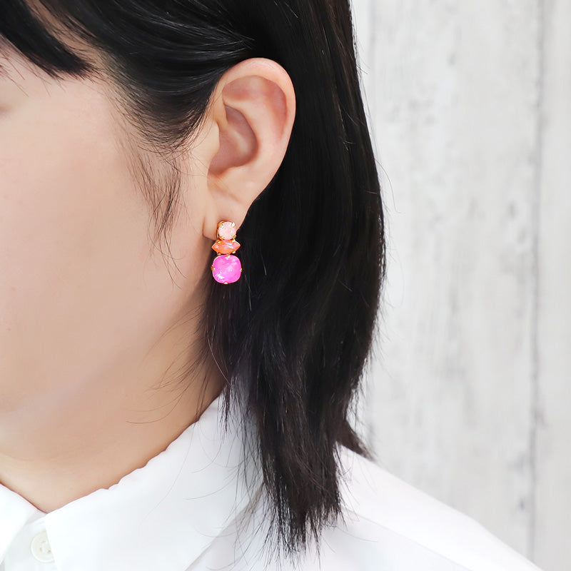 レシピNo.KR0891 貴和クリスタルのトリオビジューピアス2種
