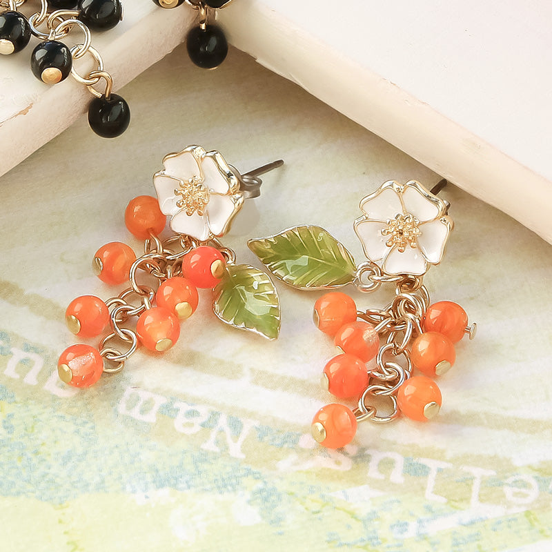 Recipe No.KR0935 Flower and berry earrings