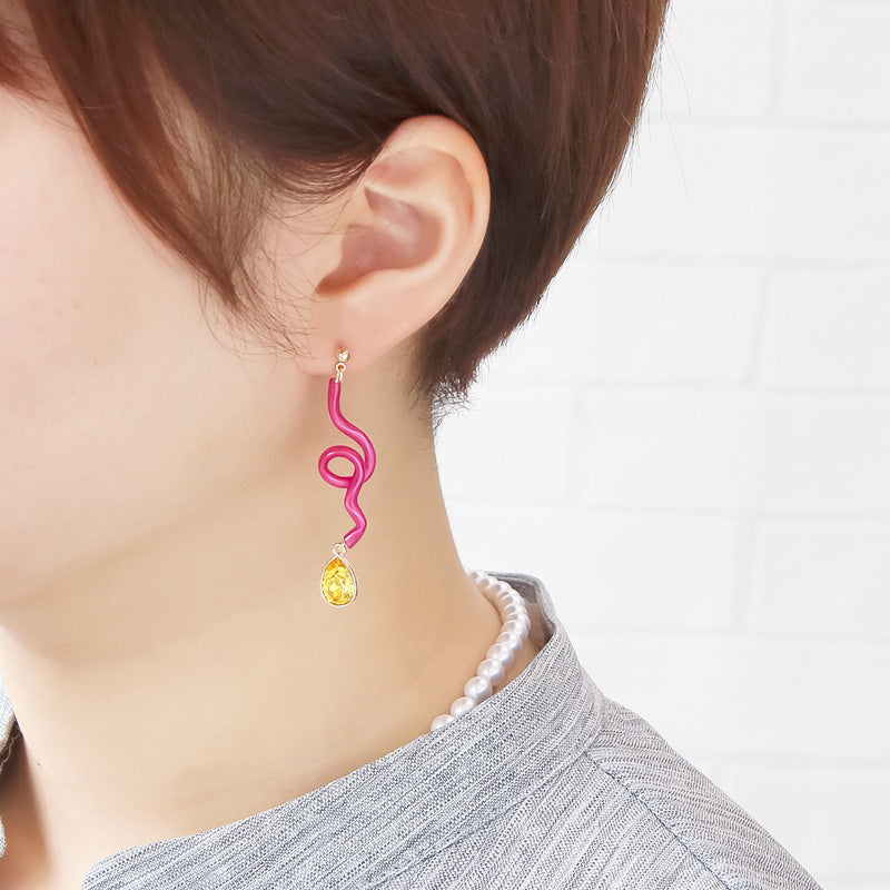 レシピNo.KR0989 PVCチューブのアレンジイヤーアクセサリー2種
