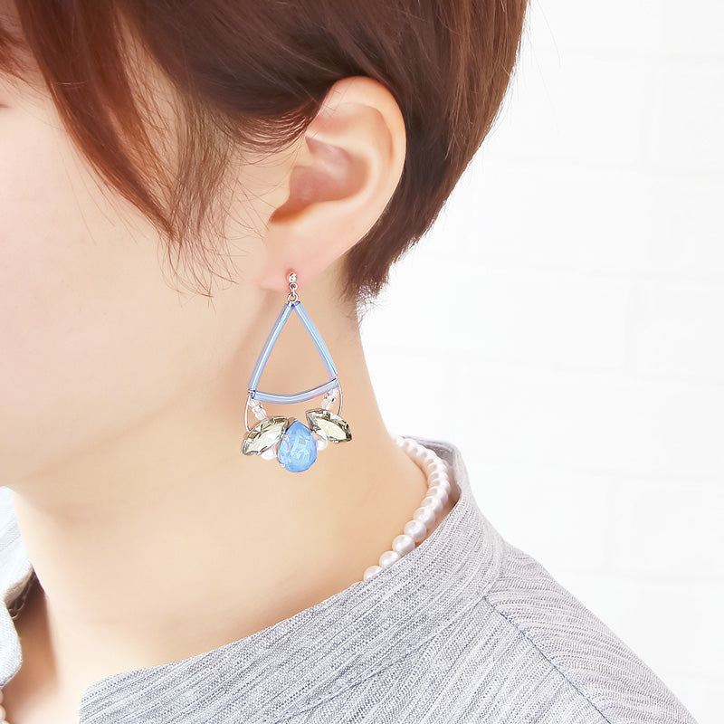 レシピNo.KR0990 PVCチューブと貴和クリスタルのビジューピアス