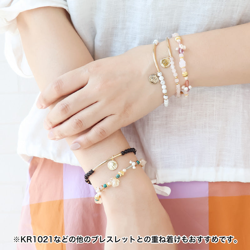 レシピNo.KR1020 天然石とコインチャームのゴムブレスレット