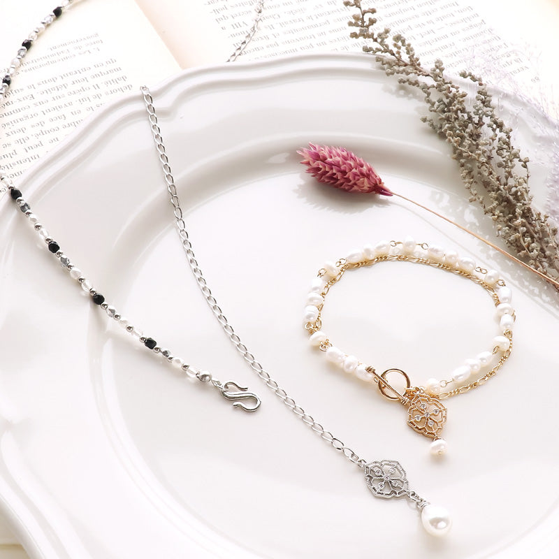 レシピNo.KR1055 スカシパーツとパールのアクセサリー2種