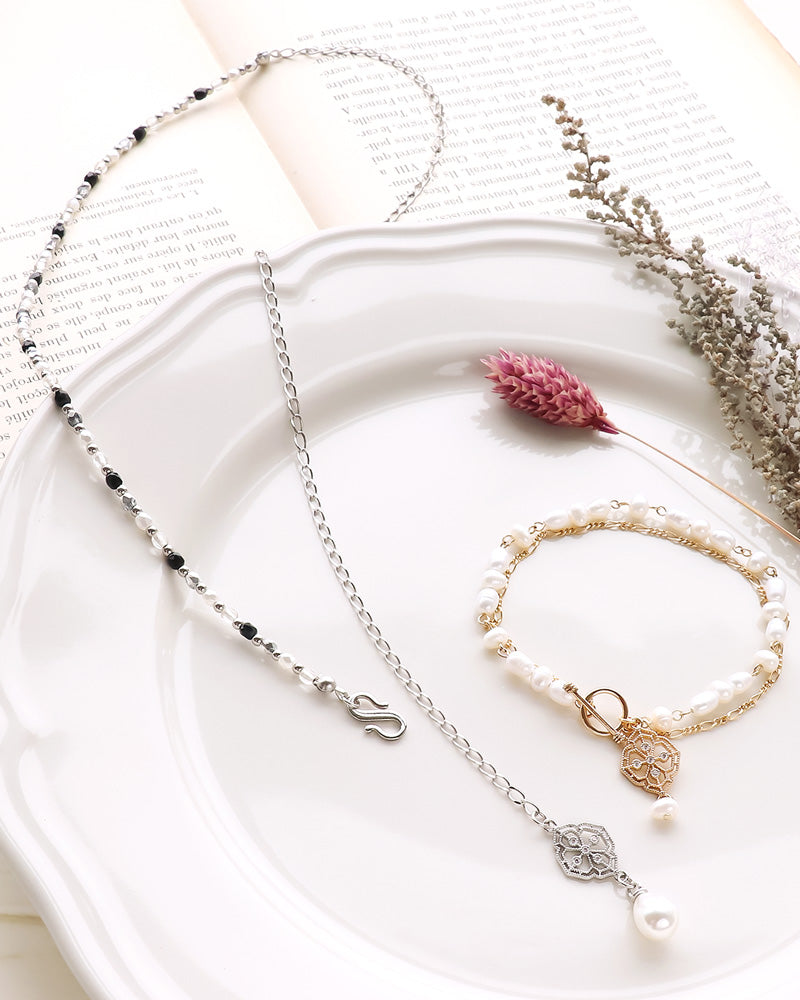 レシピNo.KR1055 スカシパーツとパールのアクセサリー2種