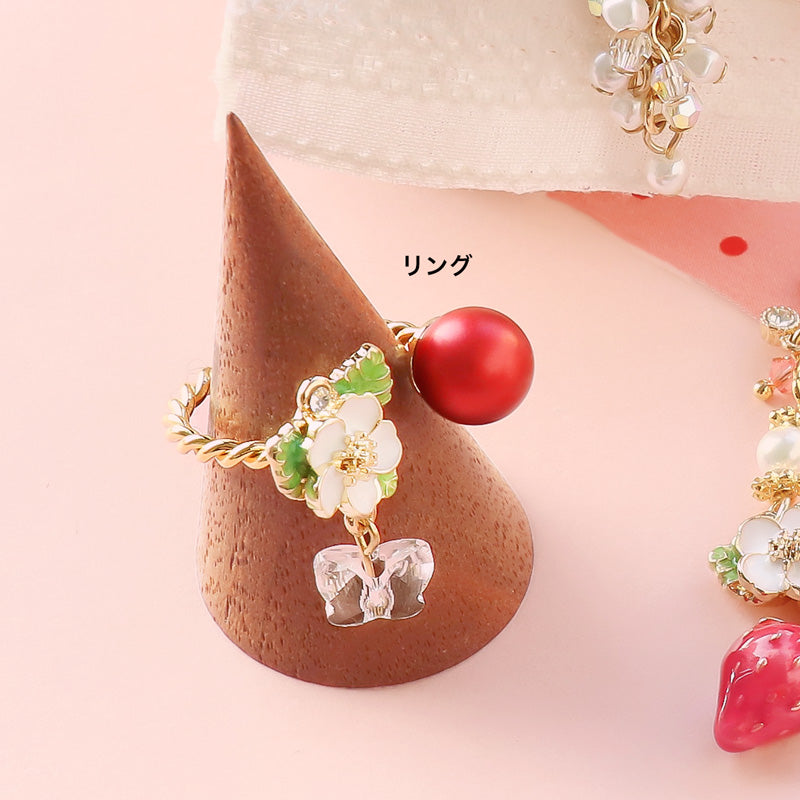 レシピNo.KR1128 ストロベリーフラワー&リーフのアクセサリー4種