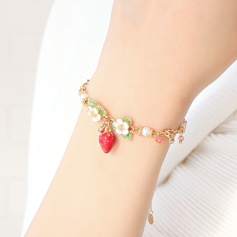 レシピNo.KR1128 ストロベリーフラワー&リーフのアクセサリー4種