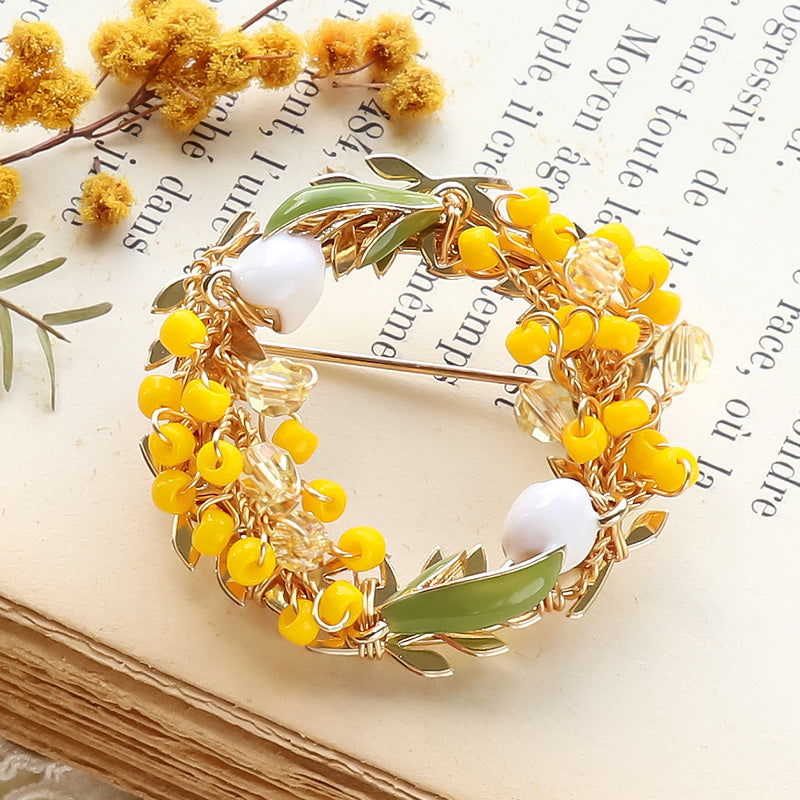 Recipe No. KR1134 Mimosa and tulip brooch