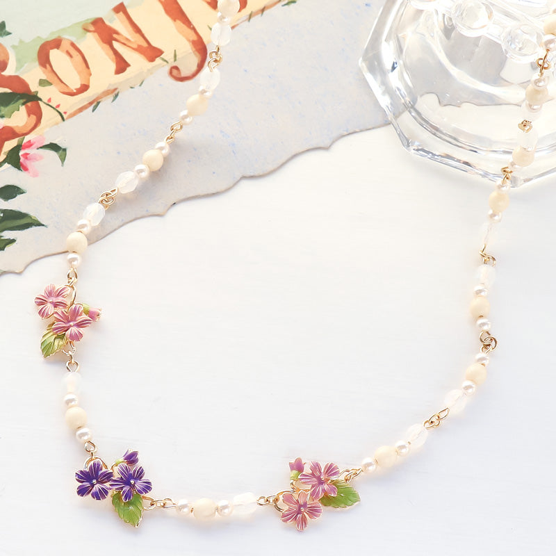 レシピNo.KR1161 チャームすみれとチェコビーズのネックレス