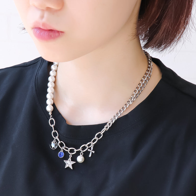 Charm Cubic Zirconia Cross No.2 Rodium Color