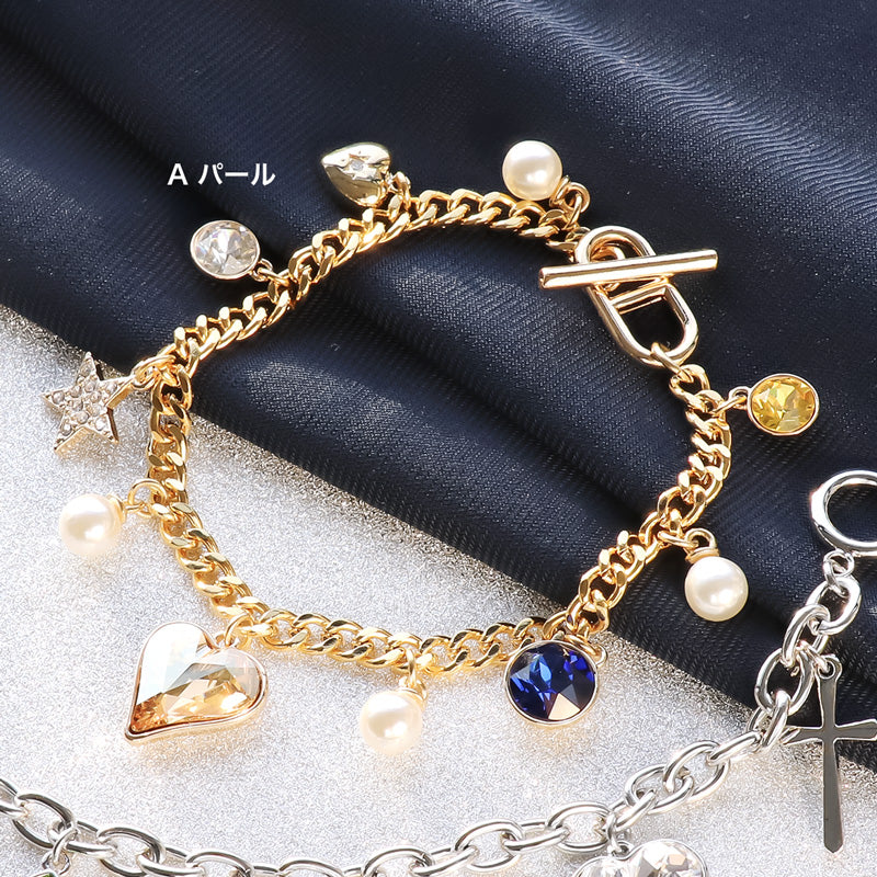 Recipe No. KR1173Kiwa crystalsTwo types of charm bracelets