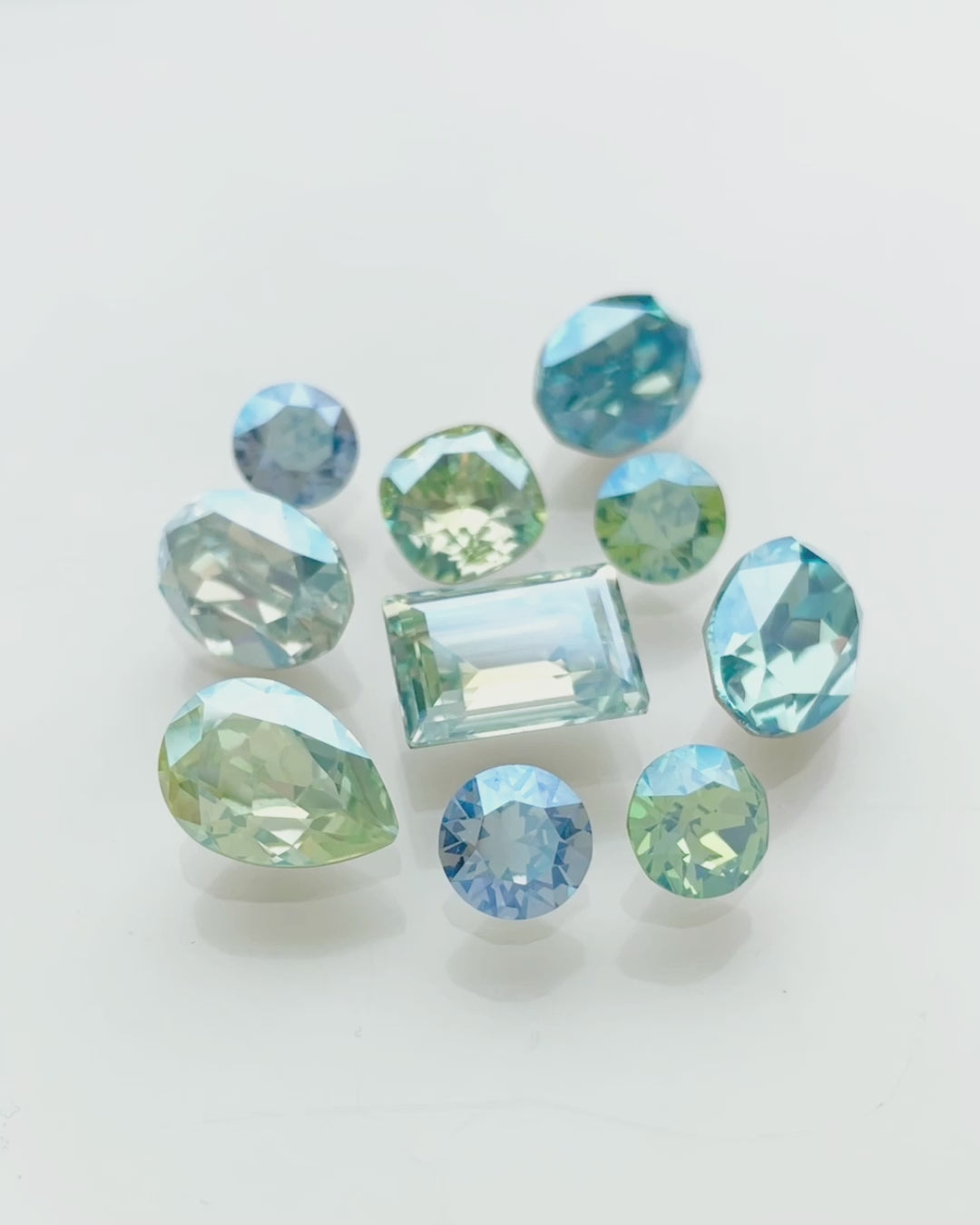 Kiwa crystals