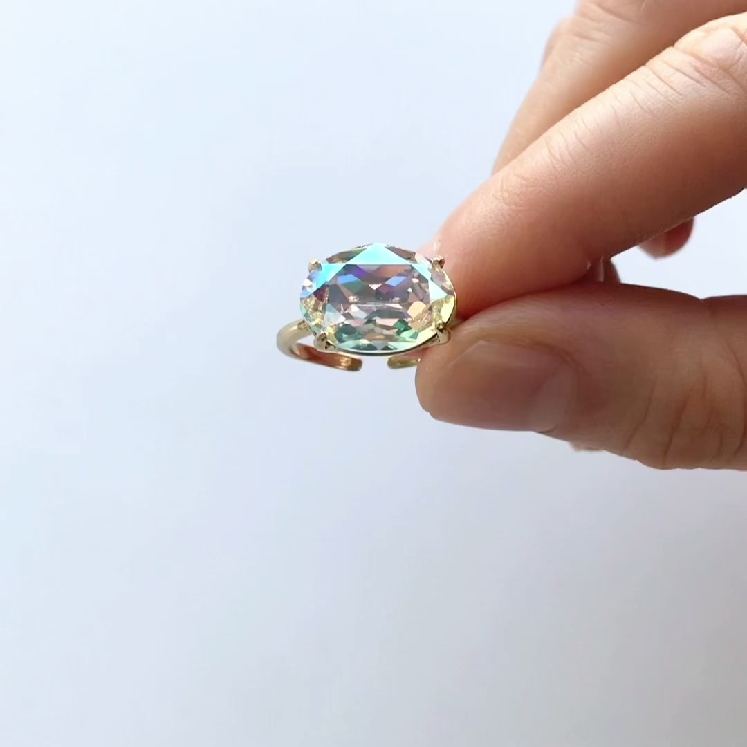 Kiwa crystals