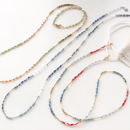 Glass cut beads rectangle red
