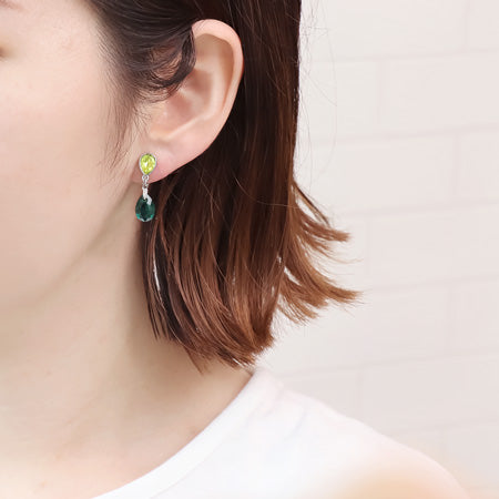 イヤリング ネジバネ 石座カン付 #4320 8×6mm ゴールド