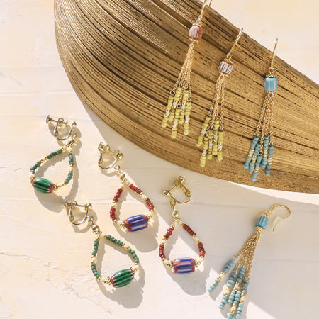 アフリカントレードビーズ シェブロン2 グリーン【アウトレット】