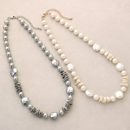 Resin pearl poppy mix center hole cream