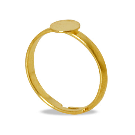 Gold ring with pinky round plate