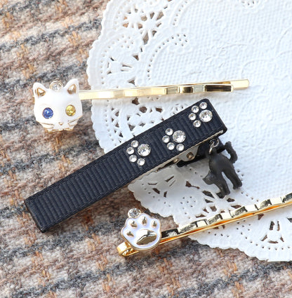 石座チャーム キャットフェイス　ブラック/G