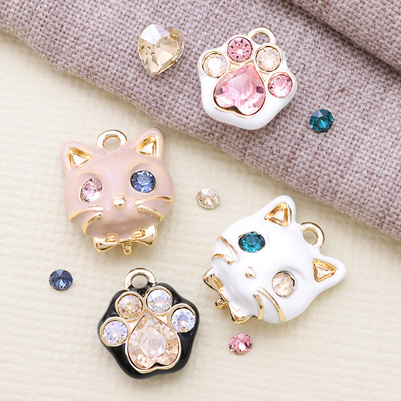 石座チャーム キャットフェイス　ブラック/G