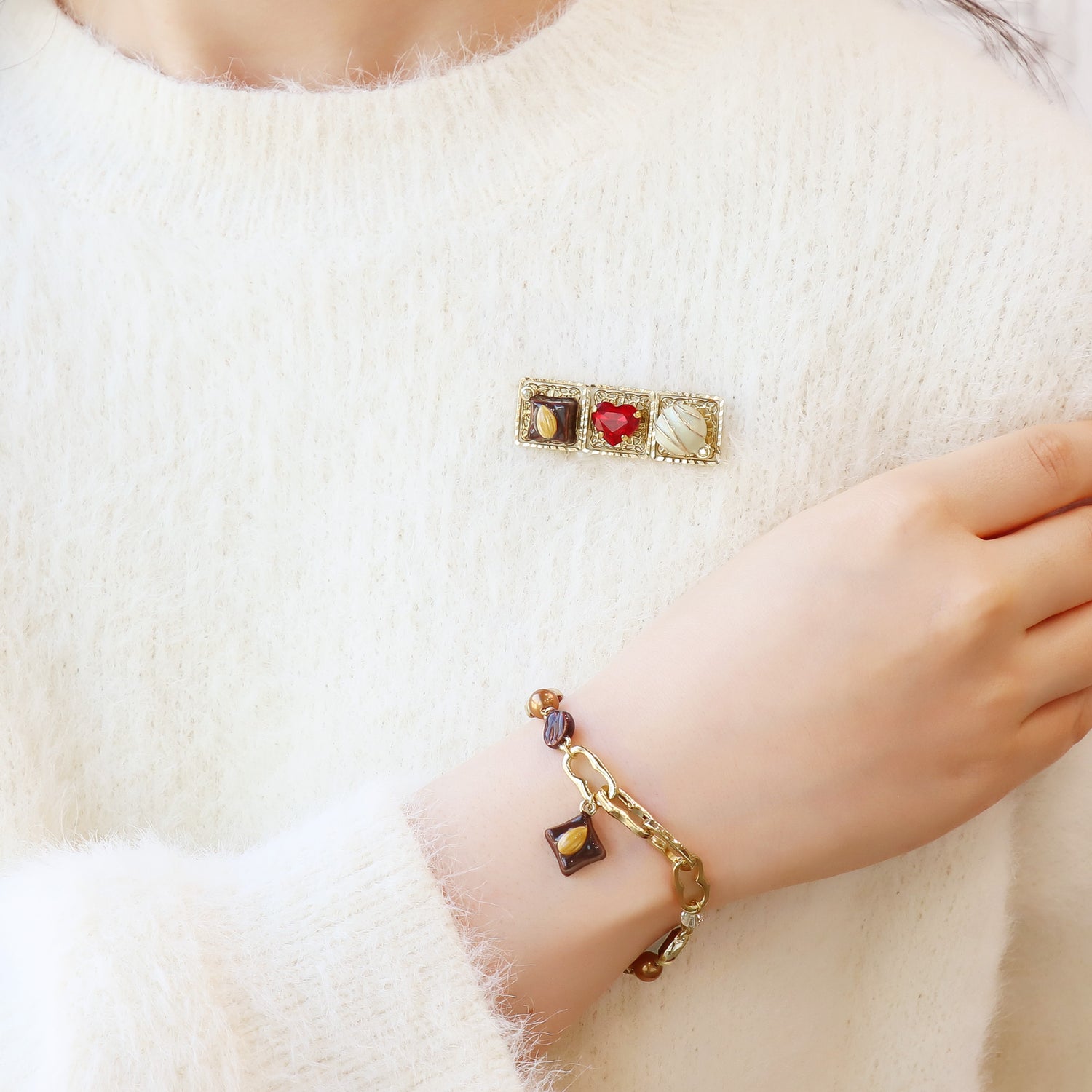 チャーム ボンボンショコラ スクエア　ブラウン/G