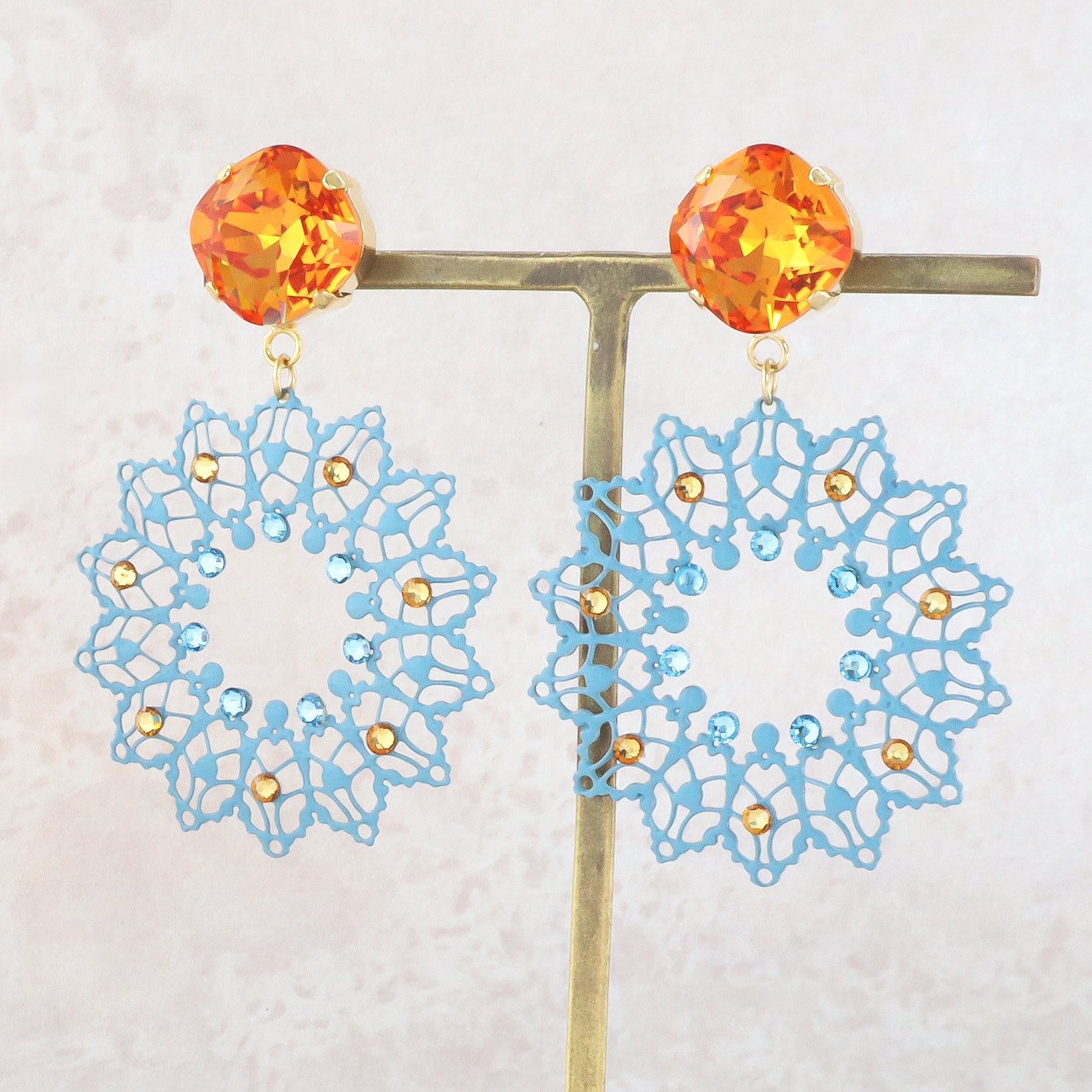 Italian filigree parts wreath wine