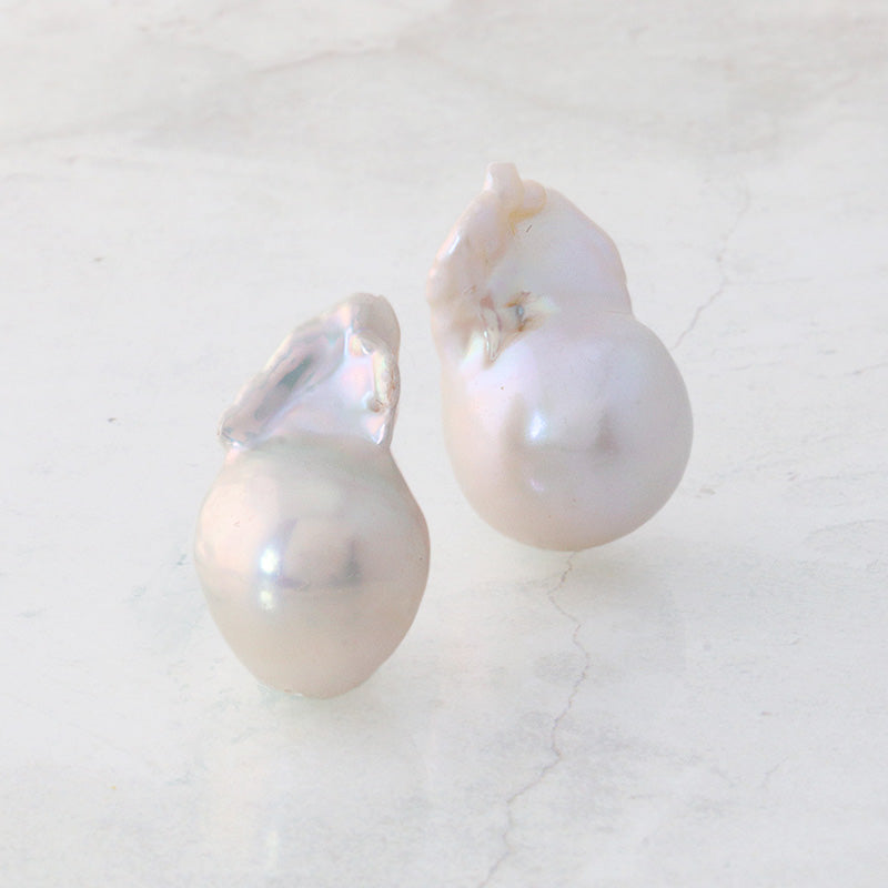 Freshwater pearl drop white