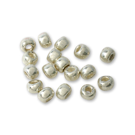 TOHO round small beads No.558