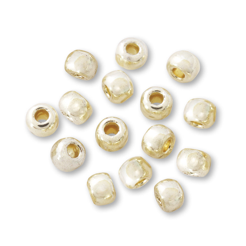 TOHO Special Small Bead No.PF558