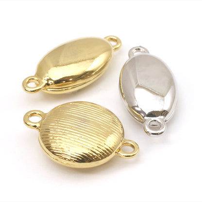 Magnetic clasp oval gold