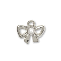 Domestic character charm with pearl ribbon white/RC