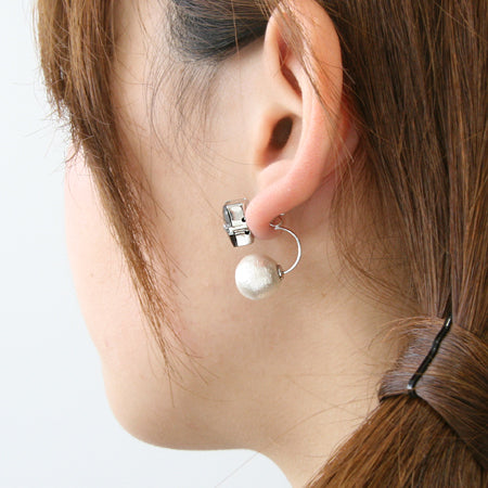 Earring catch with studs rhodium color