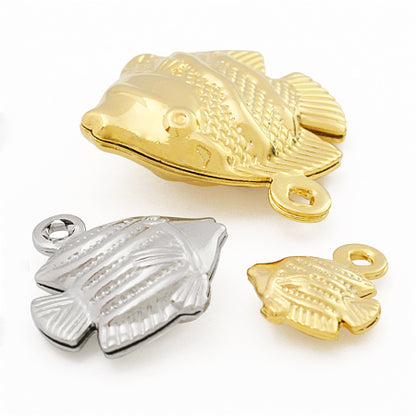 Brass press charm tropical fish size gold [Outlet]