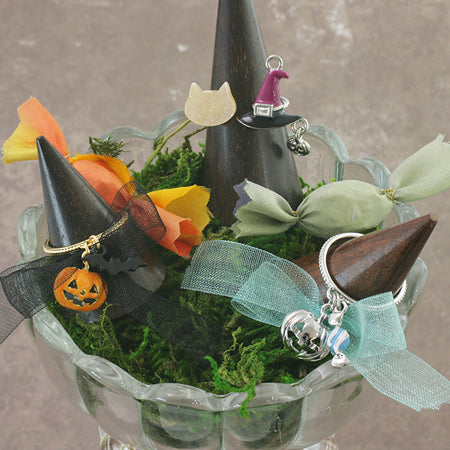 チャーム クモの巣 マットブラック – 貴和製作所オンラインストア