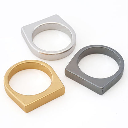 Signet ring stand rectangle chocolate/G (with coating)
