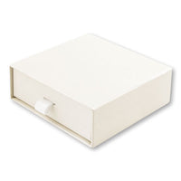 Accessory BOX with drawstring pouch pearl white