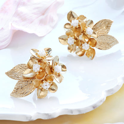 [KIWA BRIDAL] KBE-9 Hydrangea Earrings Gold