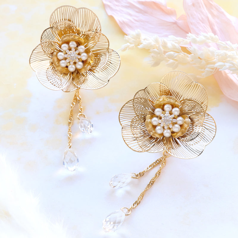 [KIWA BRIDAL] KBE-11 Sheer Flower Earrings Gold